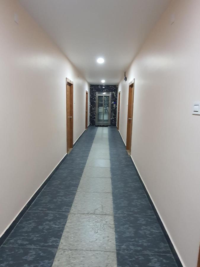 Kavuri Grand Bapatla Bagian luar foto